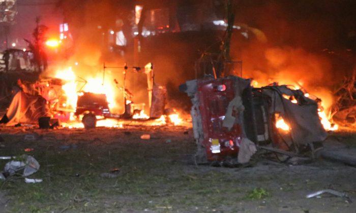 Suicide Bomber Kills at Least 10 in Mogadishu Hotel