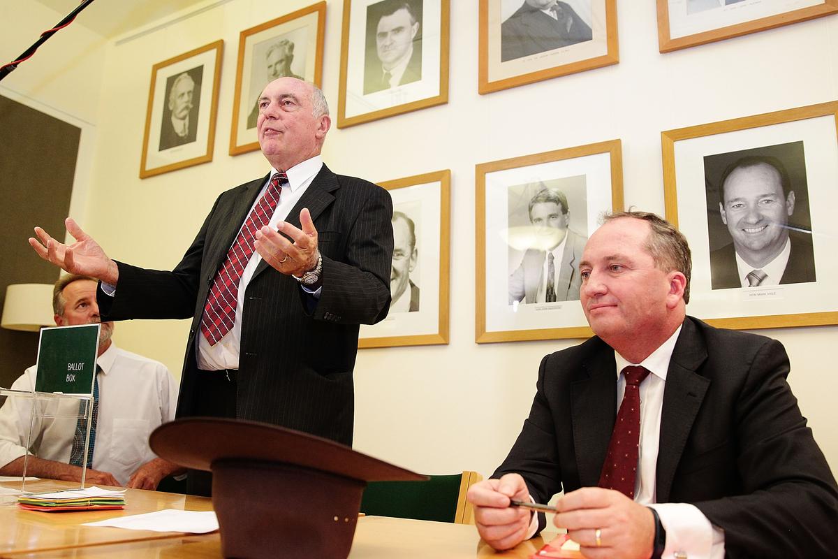 Minister for Indigenous Affairs Nigel Scullion and Minister for Agriculture and Water Resources Barnaby Joyce at Parliament House in Canberra, Australia on Feb11, 2016. (Stefan Postles/Getty Images)