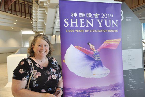 Business owner, Helen Slattery saw Shen Yun Performing Arts at Auckland’s Aotea Centre, ASB Theatre on March 2, 2019. (Jessica Mao/The Epoch Times)