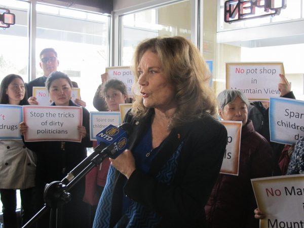 Dr. Lynn Fox speaks at a marijuana press conference in Mountain View, Calif., on Feb. 28, 2019. (Cynthia Cai/The Epoch Times)