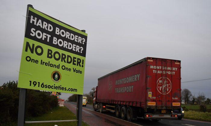 UK to Set up Brexit Advisory Groups to Find Alternative Arrangements for Irish Border