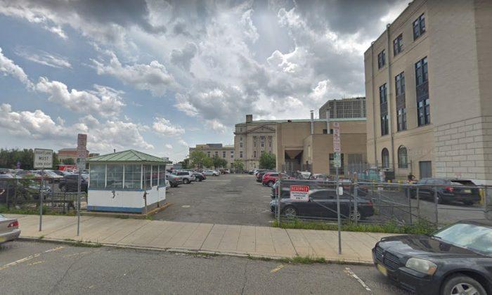 New Jersey City Agrees to Lease Back Parking Lot for $27 Million That It Sold for $1: Reports