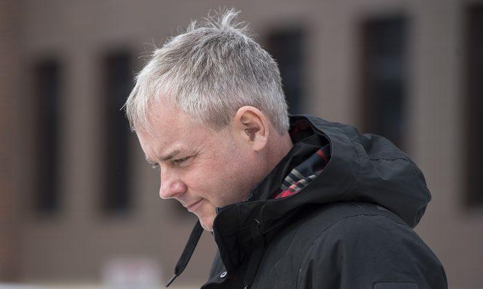Dennis Oland Joins Lawyers, Judge for Visit to Scene of Father’s Murder