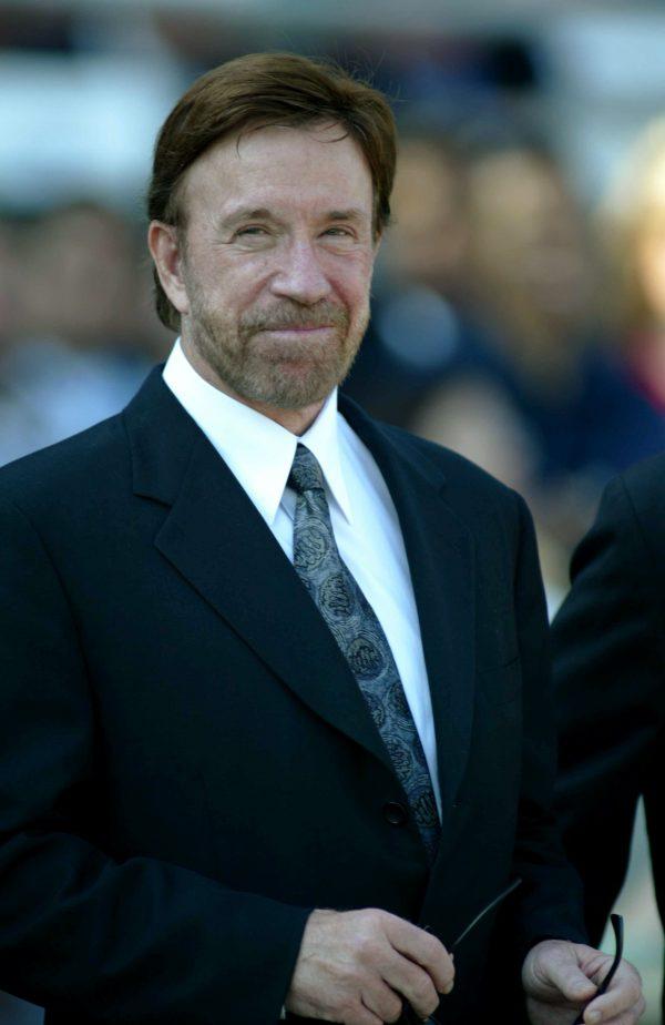 ©Getty Images | <a href="https://www.gettyimages.com/detail/news-photo/actor-chuck-norris-attends-the-2003-breeders-cup-world-news-photo/2650378">Jeff Golden</a>
