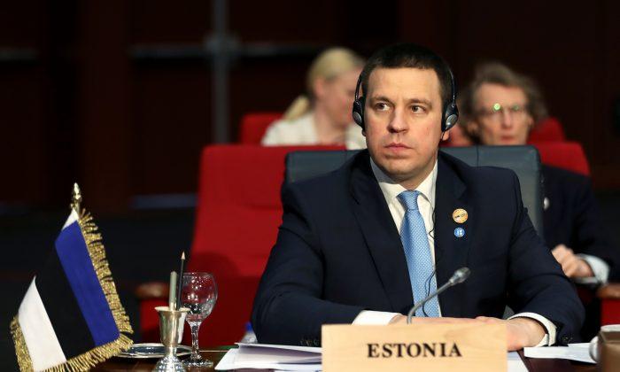 Estonian PM Invites Right-Wing Party to Join Cabinet