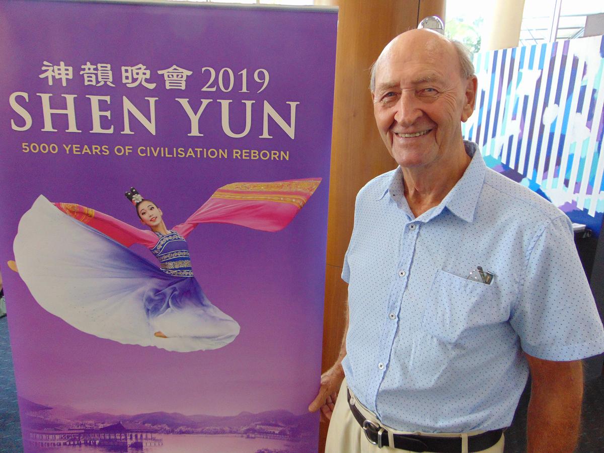 Captain Recommends Shen Yun at Gold Coast Home of the Arts