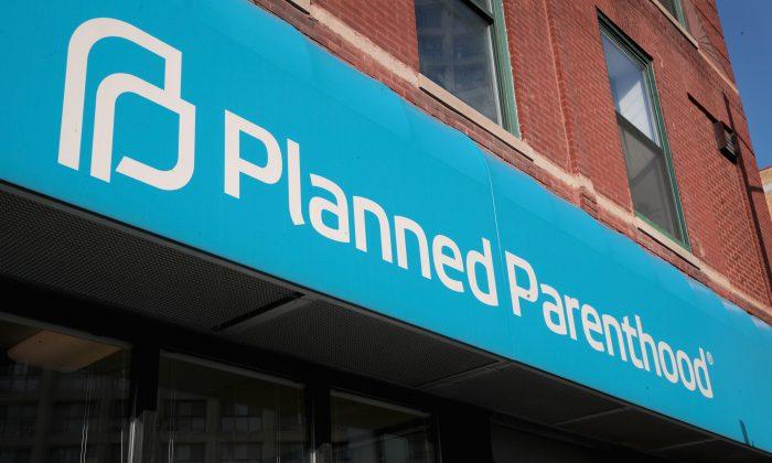 Blue-State Doctors Launch Abortion Pill Pipeline Into States With Bans