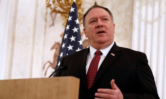 Pompeo Says US Hoping for Afghan Peace Pact Before Sept. 1
