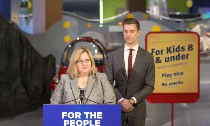 Ontario Announces Sex-Ed Changes, Keeps Controversial 2015 Material