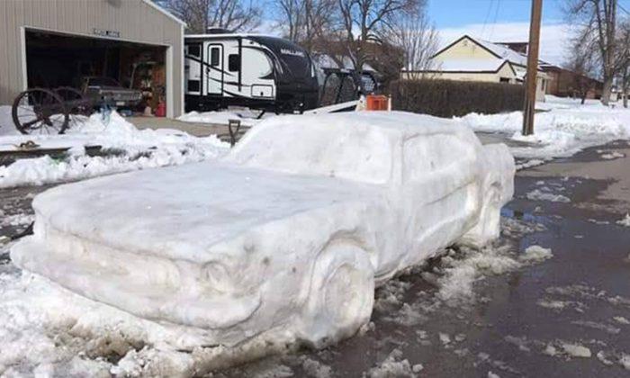 State Patrol Spots a Mustang Made Out of Snow So Realistic, It Gets a Parking Ticket