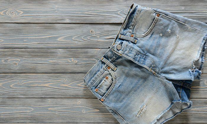 Teen Girl Refuses to Change Skimpy Shorts Until Dad Busts Out His Own Makeshift Daisy Dukes