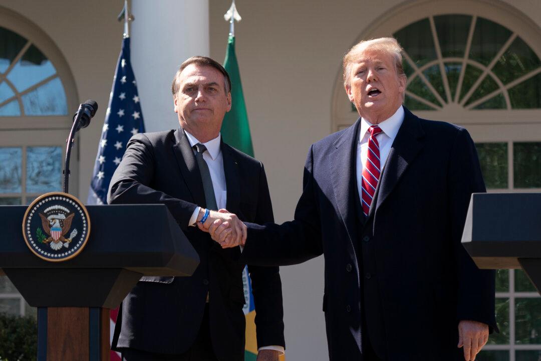 Trump Writes Open Letter to Bolsonaro, Says He’s Watching Brazil Trial ‘Closely’