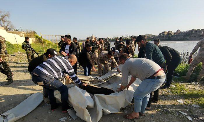 Ferry Capsize Kills Nearly 80 in Iraq’s Mosul: Medics