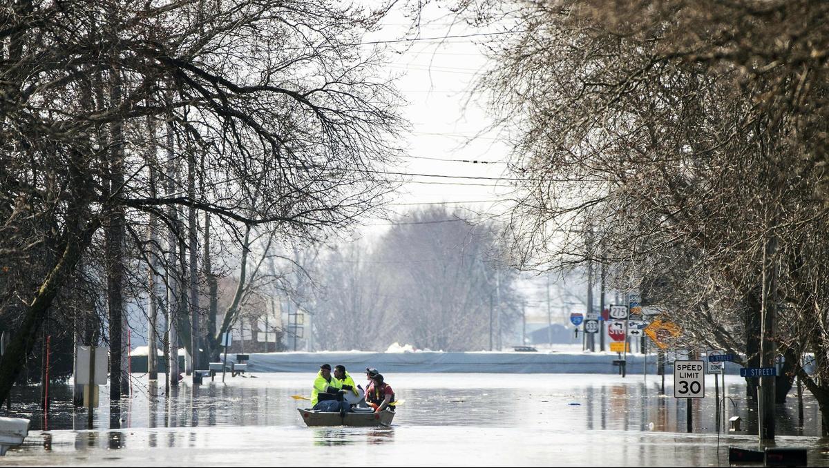 Missouri Governor Declares State of Emergency Amid Flooding