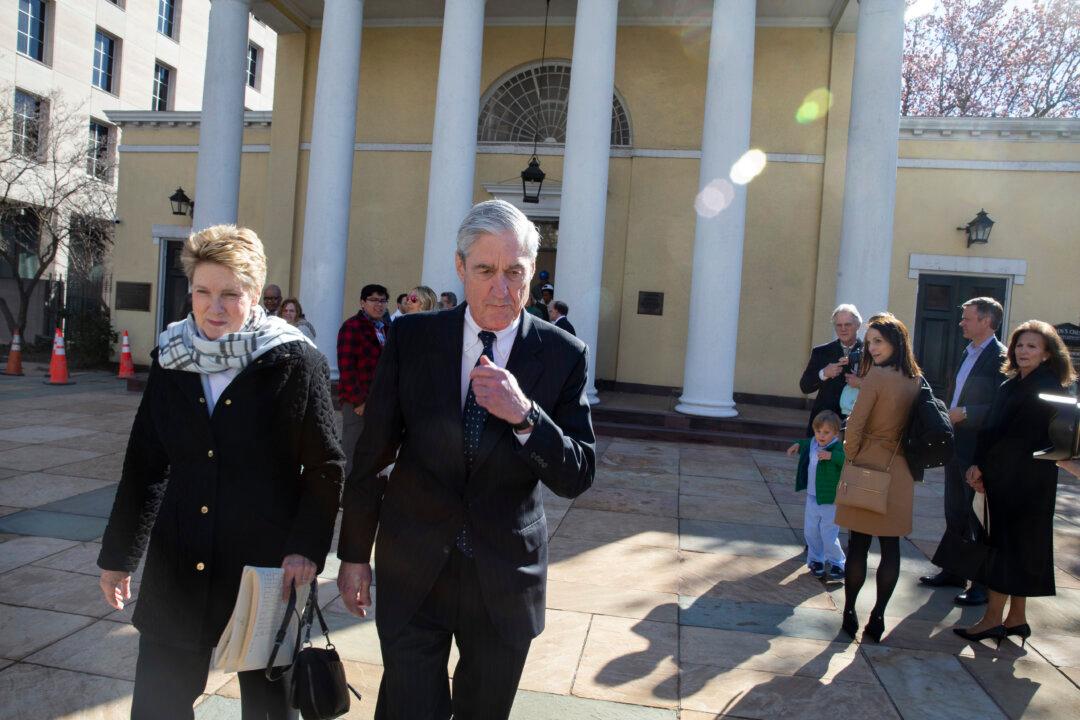 Half of Americans Say Mueller Report Could Change Their Minds on Trump, Poll Shows