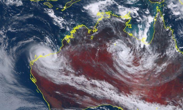 Red Alert as Cyclone Veronica Nears WA