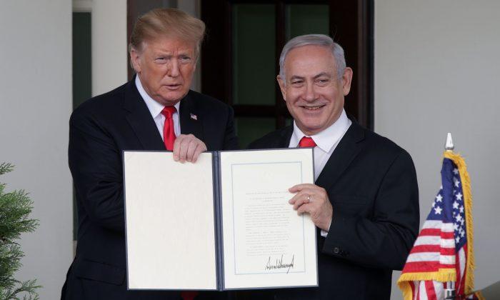 Trump Officially Recognizes Golan Heights as Part of Israel