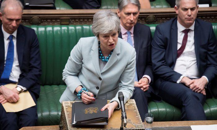 UK’s Weakened PM May Still Hoping to Push Her Brexit Deal Through