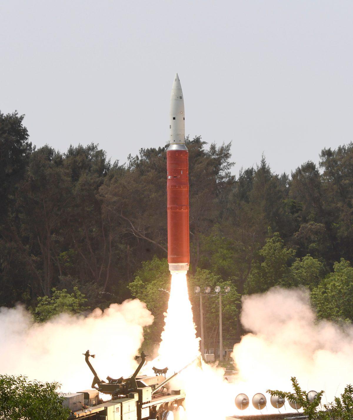 A Ballistic Missile Defence Interceptor takes off to hit one of India's satellites, in Odisha, India, on March 27, 2019. (India's Press Information Bureau via Reuters)