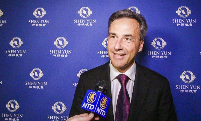 Graz Mayor Excited to Learn About Chinese Culture From Shen Yun