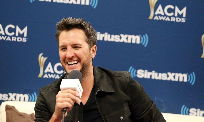 Luke Bryan Gives His Boots to ‘American Idol’ Country Singer After Noticing Holes
