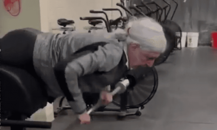 72-Year-Old Grandma Becomes Famous When Videos of Her Powerlifting at the Gym Go Viral
