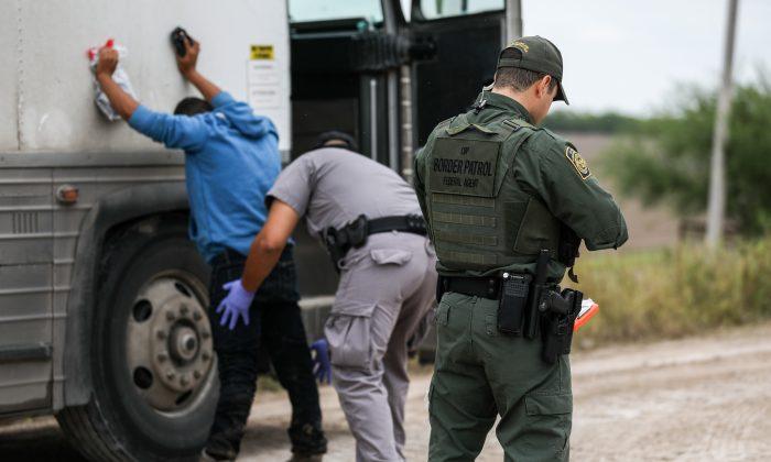 Border Patrol Apprehensions Reach 10-Year Single-Day Record of Over 4,100