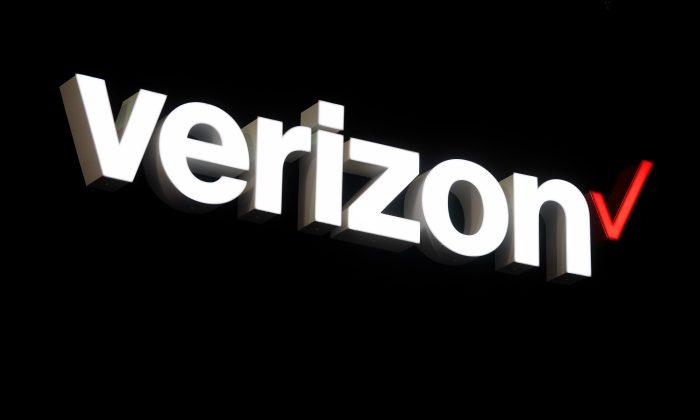 Verizon Sells Yahoo and AOL for $5 Billion