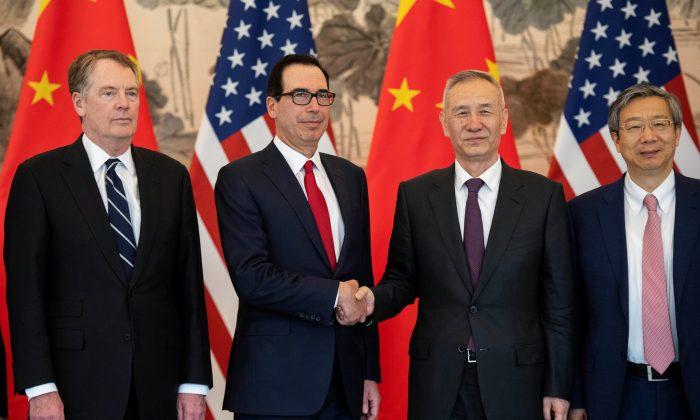US, China Hold ‘Constructive’ Trade Talks in Beijing