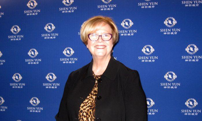 Toronto City Councillor Shelley Carroll Reflects on the Deep Meanings in Shen Yun