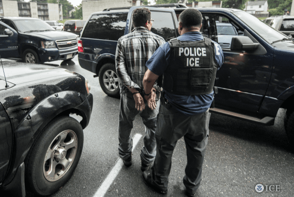 ICE arrests a man in Baltimore, Md., on Aug. 6, 2015. (ICE)