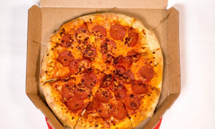 Nigerians Are Ordering Pizza Direct From London, Says Government Minister