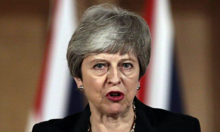 UK to Seek Further Brexit Delay, Try to Break Logjam