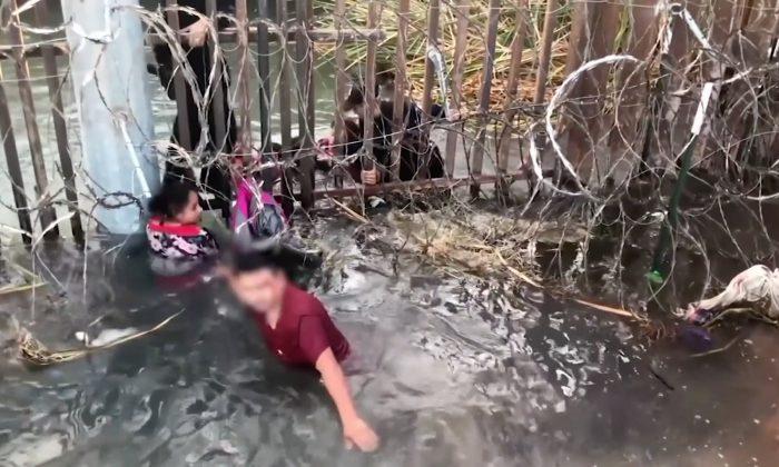 Dramatic Border Video With Kids Surfaces Amid Crossing Surge
