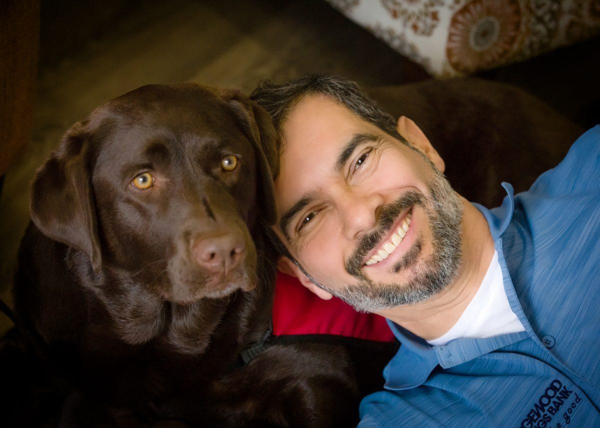 Memo and the Bilingual Dog