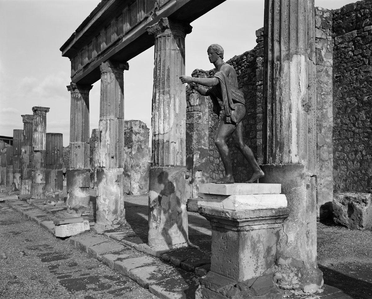 “Sanctuary of Apollo (VIII.7.32), Pompeii” 2013, by William Wylie. Archival pigment print. 37 inches by 45 inches. (William Wylie)