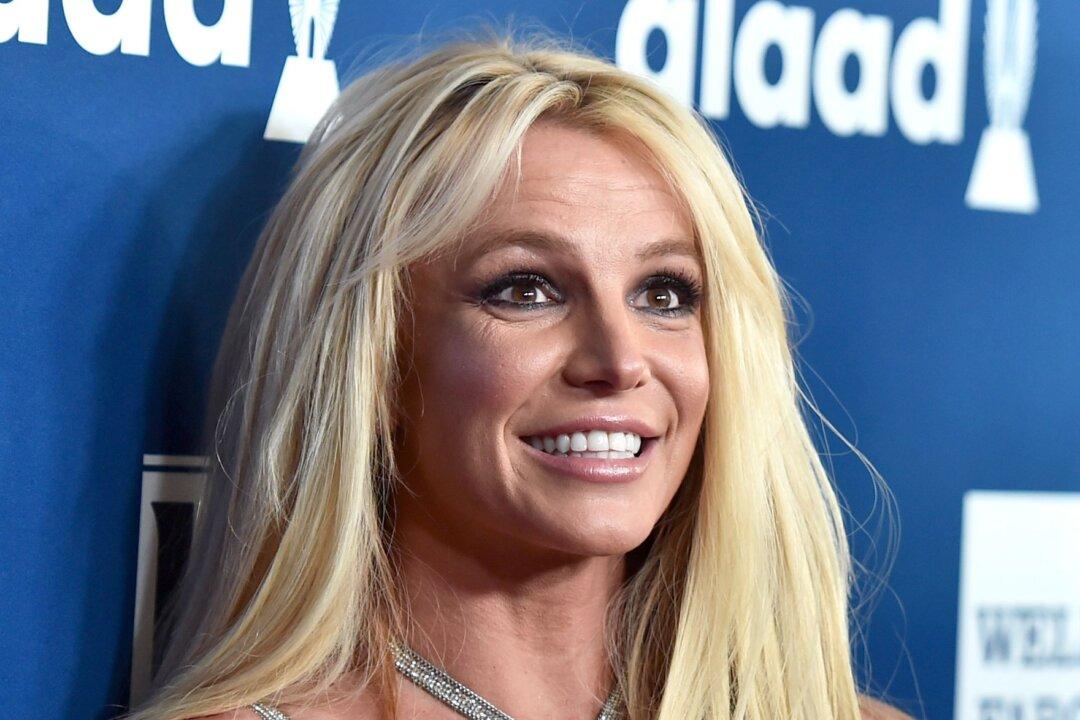 Report: Britney Spears Checks into Mental Health Facility Over Father
