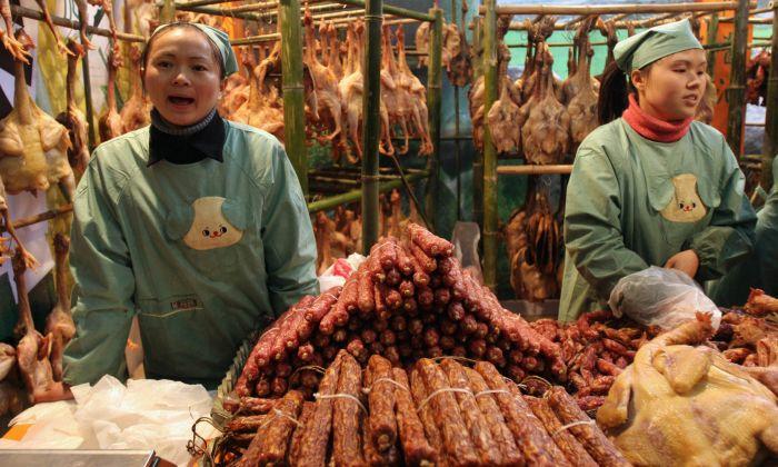 China’s Internet Trolls Target Chinese Blogger for Exposing Food Safety Concerns: Expert