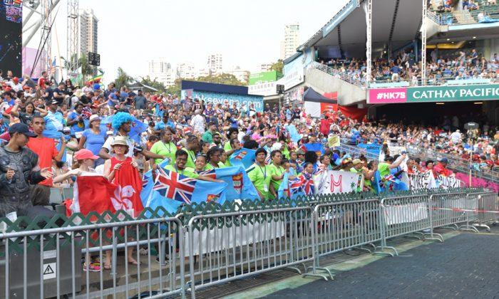 USA Make Quarters Despite Losses While Fiji Show Who is Boss