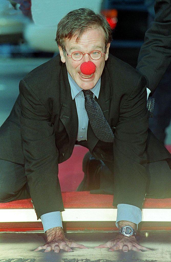 ©Getty Images | <a href="https://www.gettyimages.com/detail/news-photo/academy-award-winning-actor-robin-williams-wears-a-clown-news-photo/51623296">Vince Bucci</a>