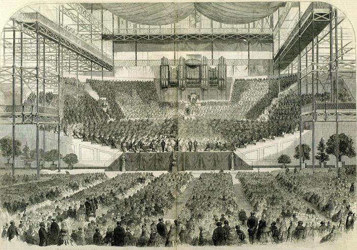 In Britain, a “Great Handel Festival” was held at the Crystal Palace in 1857, the “Messiah” and other Handel oratorios were performed, with a chorus of 2,000 singers and an orchestra of 500. Illustrated London News. (Public Domain)