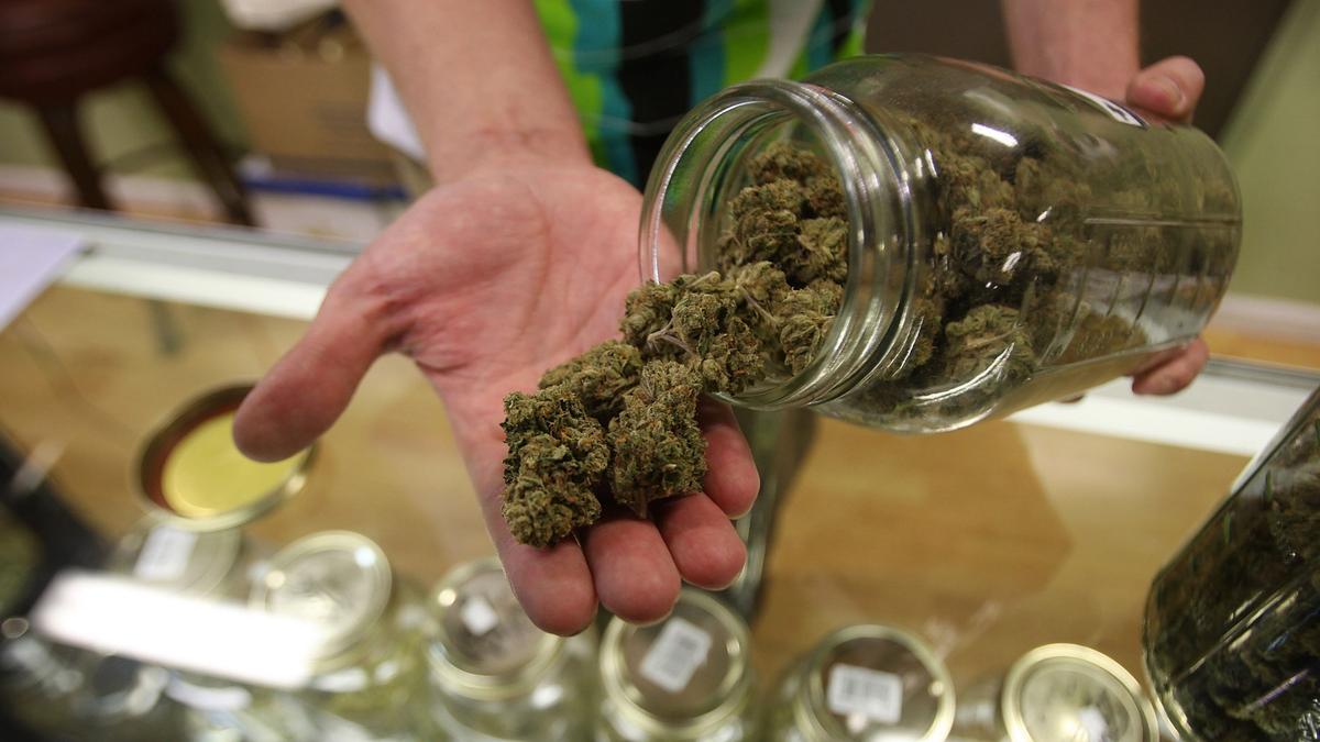 10 Los Angeles School Students Treated for Possible Cannabis Edibles Overdoses: Police
