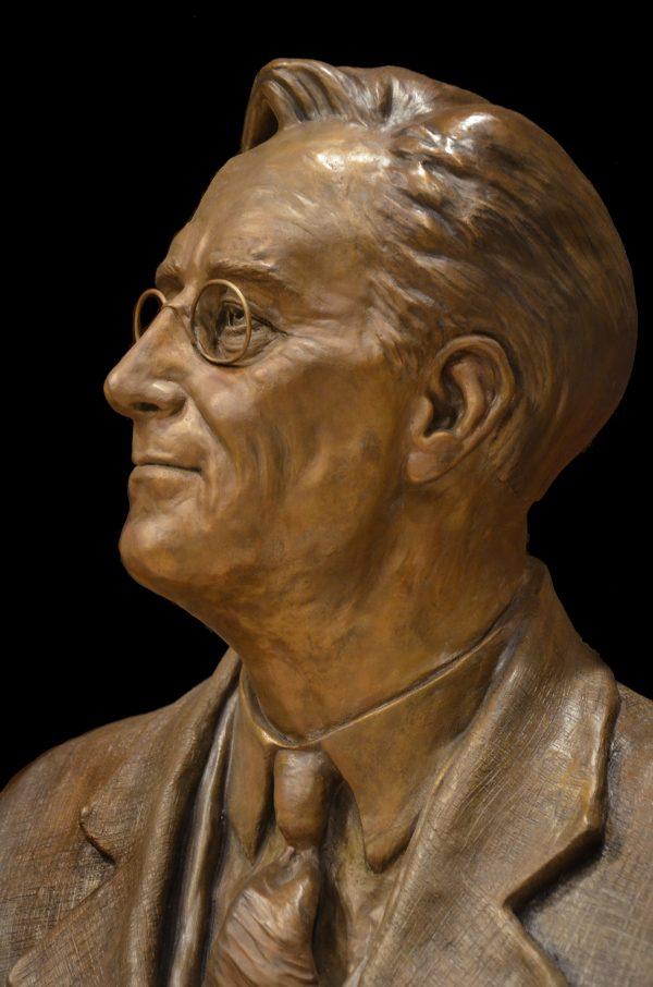 A bronze sculpture of Franklin Delano Roosevelt by Carolyn D. Palmer. (Courtesy of MZ Studios)