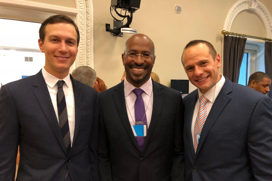 Former Prisoner Helps Prepare Released Felons for Freedom