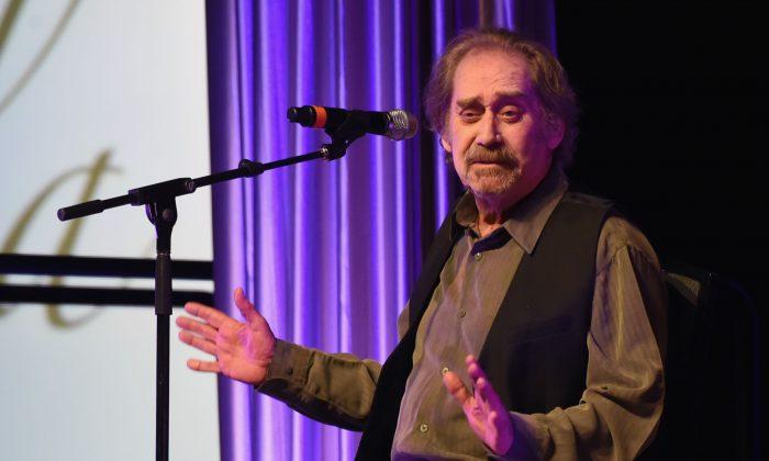 Country Singer Earl Thomas Conley Dies at 77, Family Says