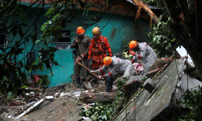 Powerful, ‘Abnormal’ Rains Lash Rio de Janeiro, at Least 6 Dead