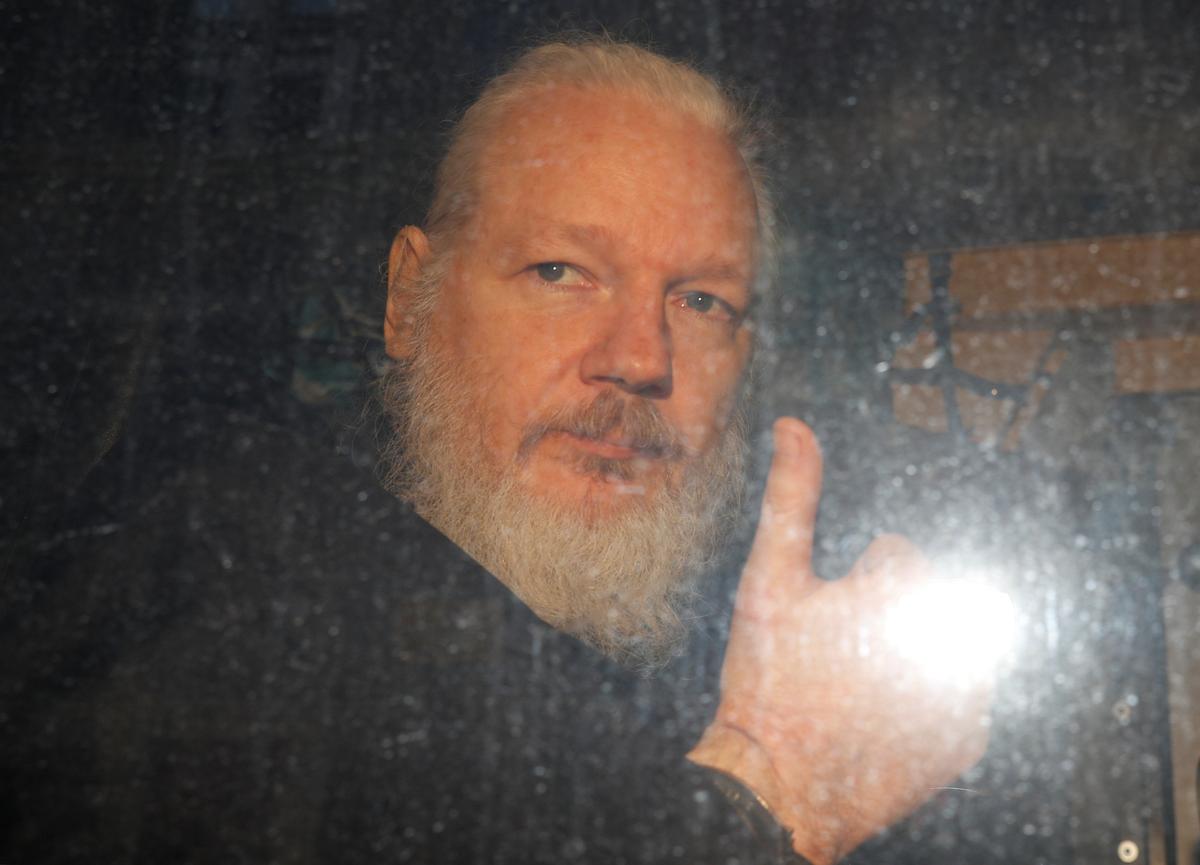 Sweden Drops Rape Investigation Against Wikileaks Julian Assange