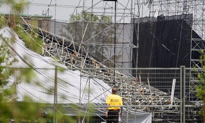 Companies That Build Temporary Stages Should Be Licensed, Coroner’s Inquest Says
