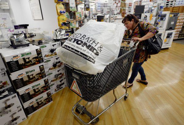 Customers shopping at a Bed Bath & Beyond store in Los Angeles, on April 10, 2013. (Kevork Djansezian/Getty Images)