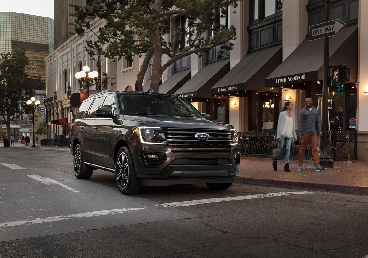 2019 Ford Expedition Limited Max Stealth Edition